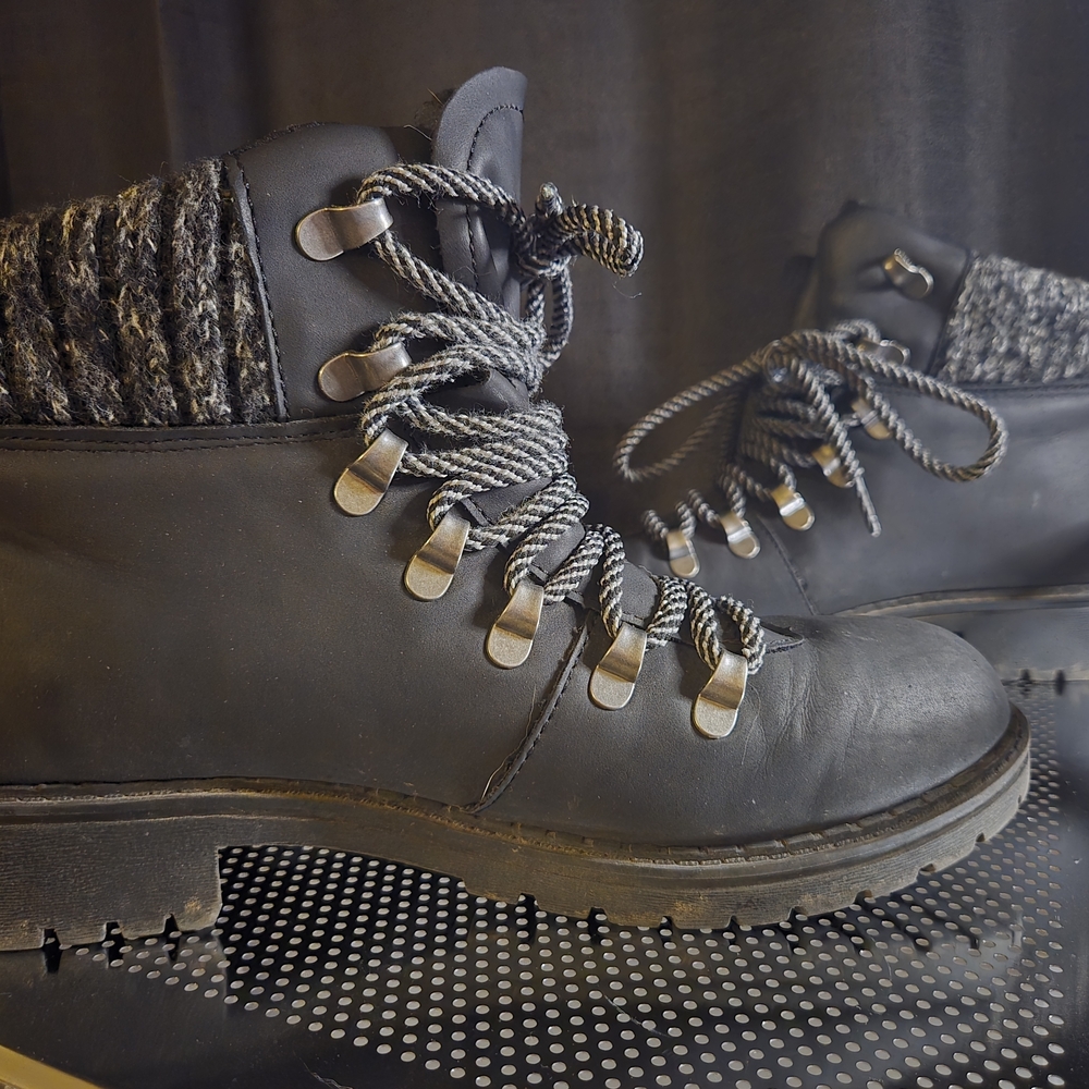 Falls Creek "Mackenzie" Hiker boot